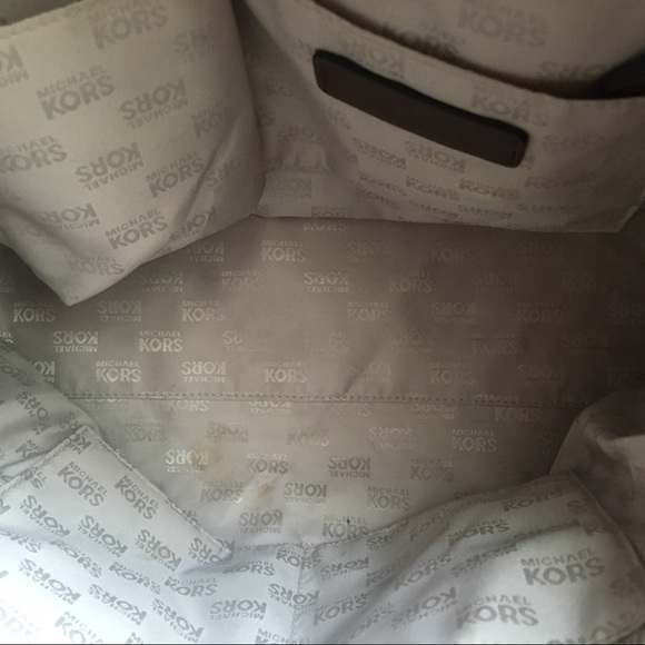 Michael Kors canvas/leather monogram hobo bag - Picture 9 of 9